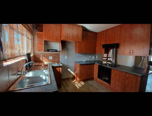 3 BEDROOM HOUSE FOR SALE IN DAL FOUCHE